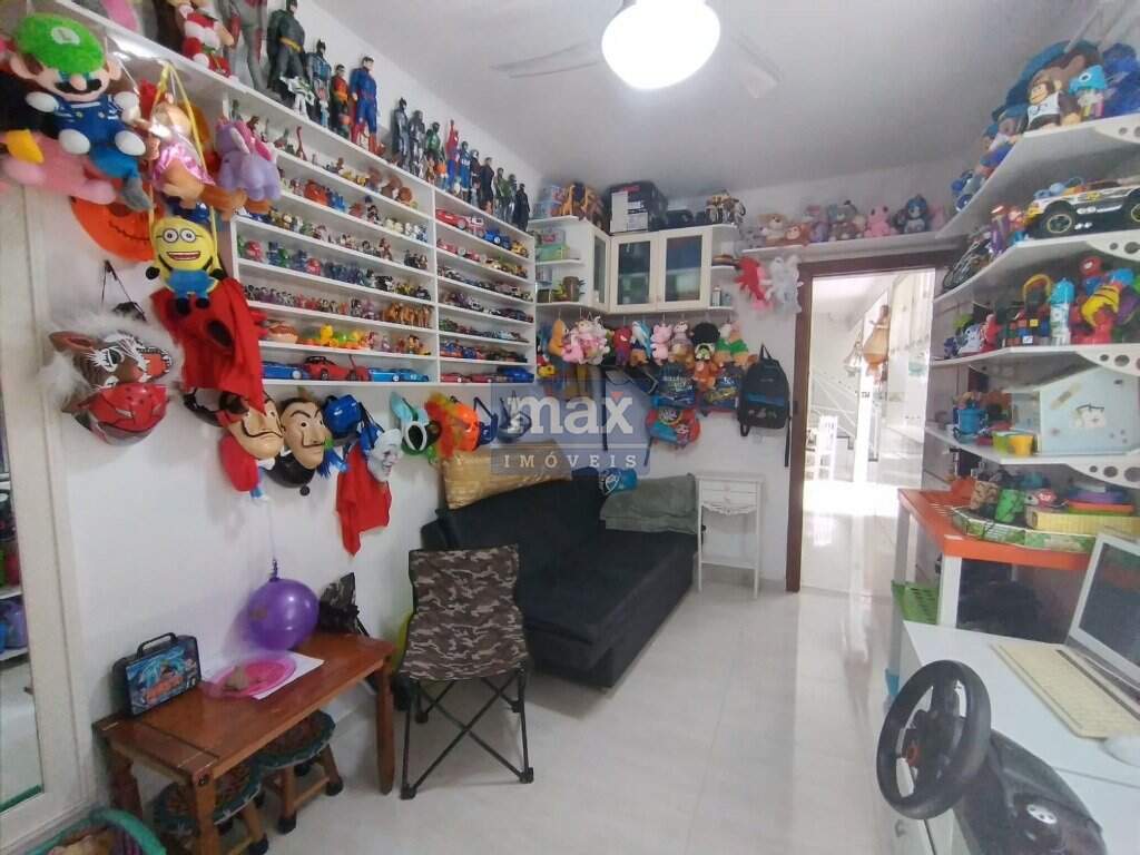 Casa à venda no Nações: