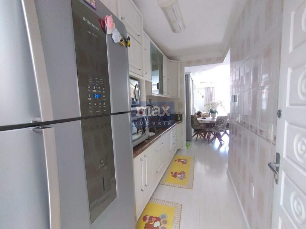 Casa à venda no Nações: