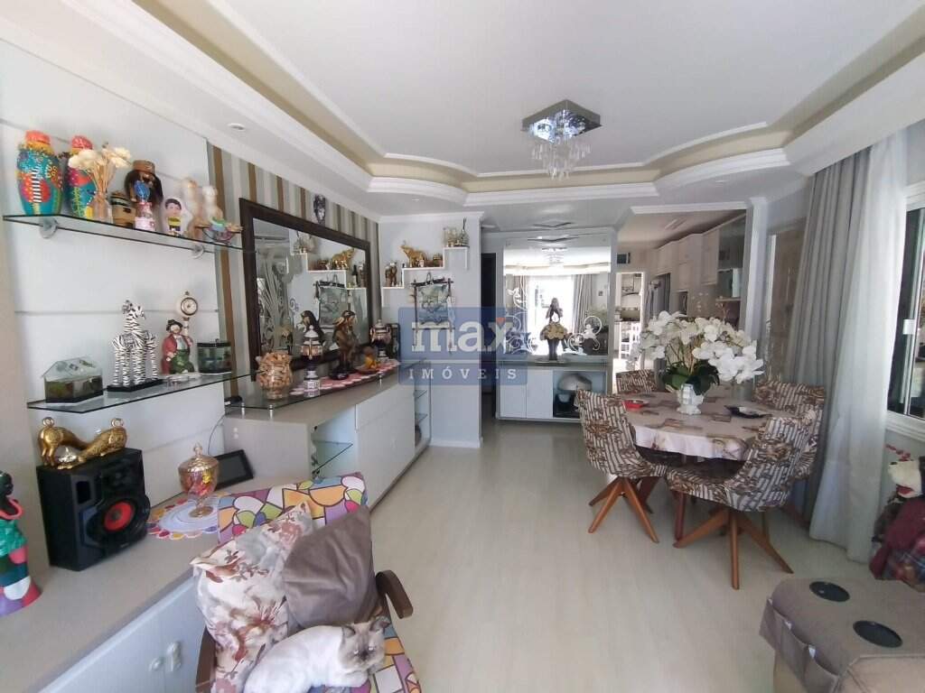 Casa à venda no Nações: