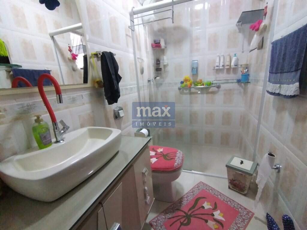 Casa à venda no Nações:
