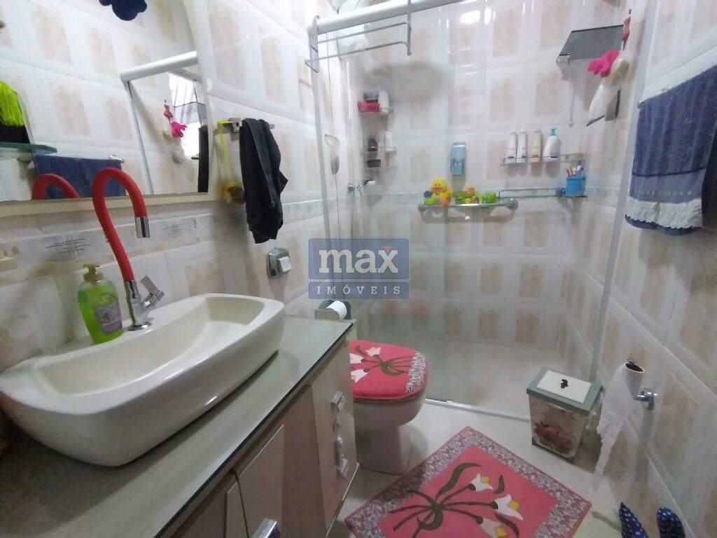 Casa à venda no Nações: