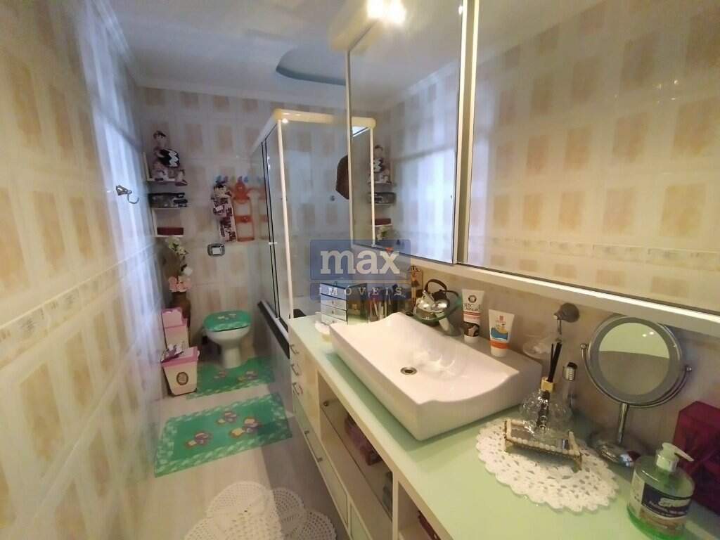 Casa à venda no Nações: