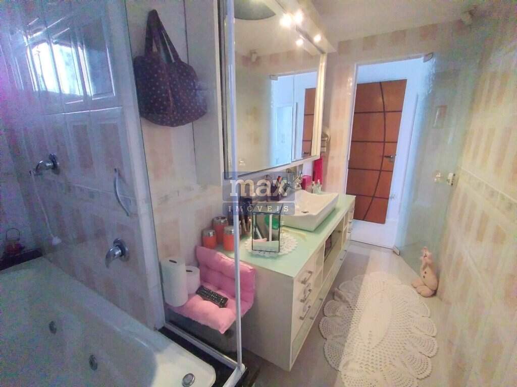 Casa à venda no Nações: