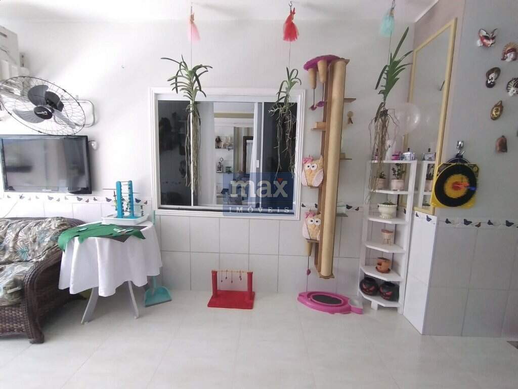 Casa à venda no Nações: