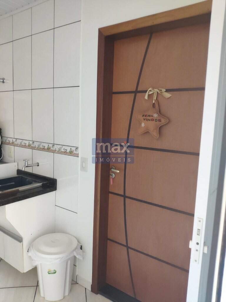 Casa à venda no Nações: