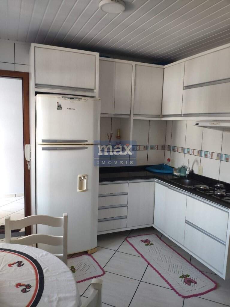 Casa à venda no Nações: