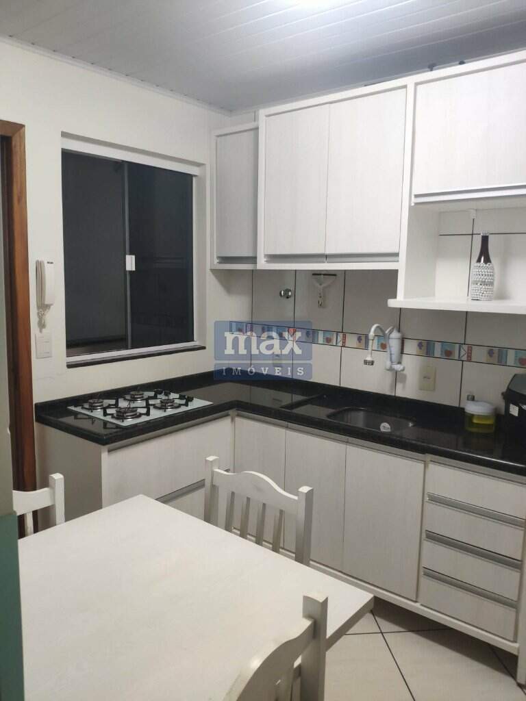 Casa à venda no Nações: