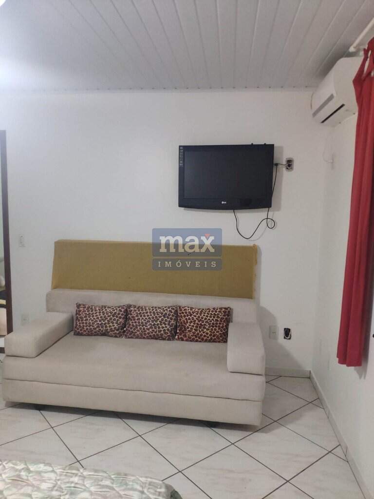 Casa à venda no Nações: