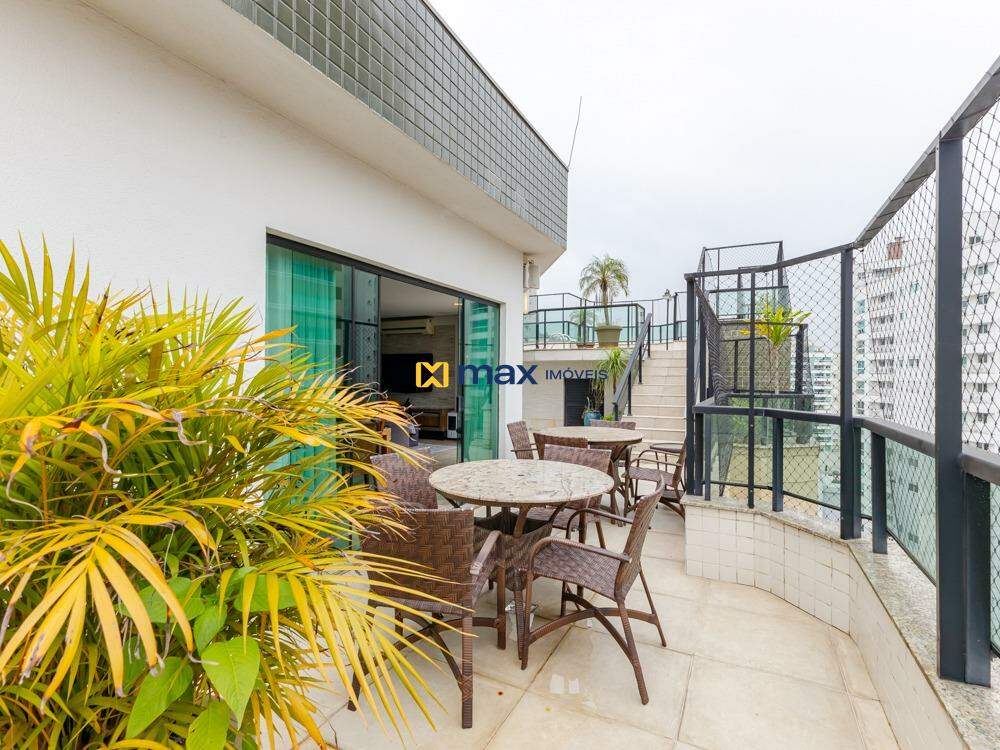 Apartamento à venda no Fazenda: Área externa