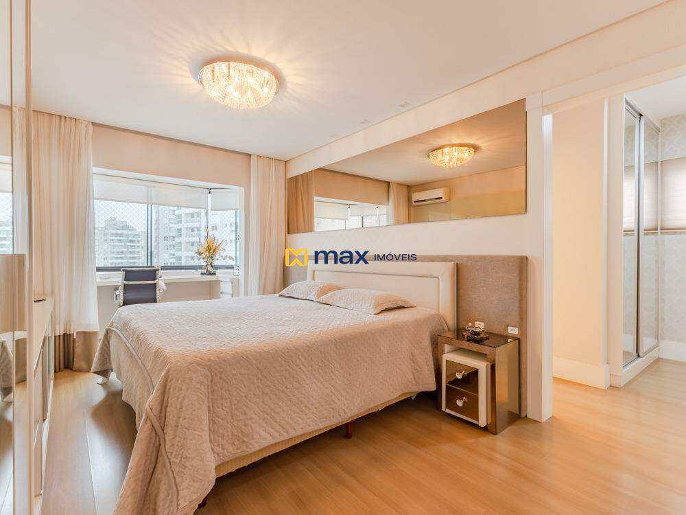 Apartamento à venda no Fazenda: Suíte 1