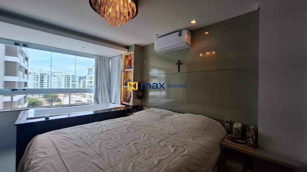 Apartamento à venda no Praia Brava: Suíte