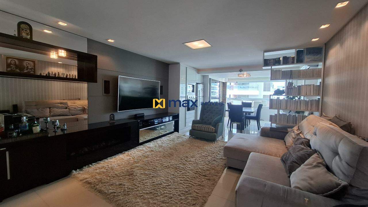 Apartamento à venda no Praia Brava: Living integrado