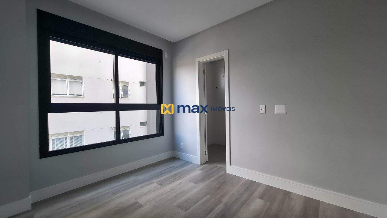 Apartamento à venda no Praia Brava: Suíte 