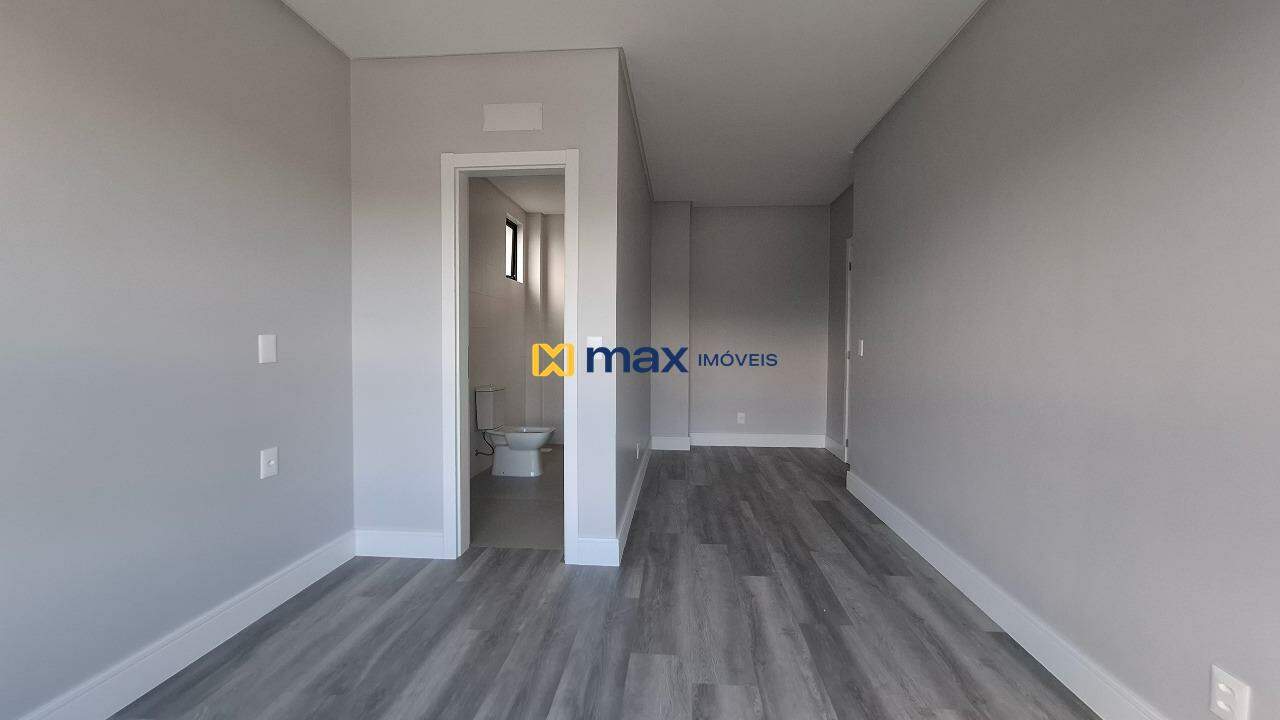 Apartamento à venda no Praia Brava: Suíte 2