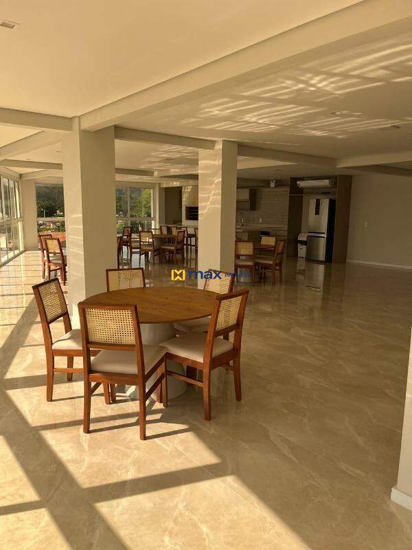 Apartamento à venda no Fazenda: Salão de festas