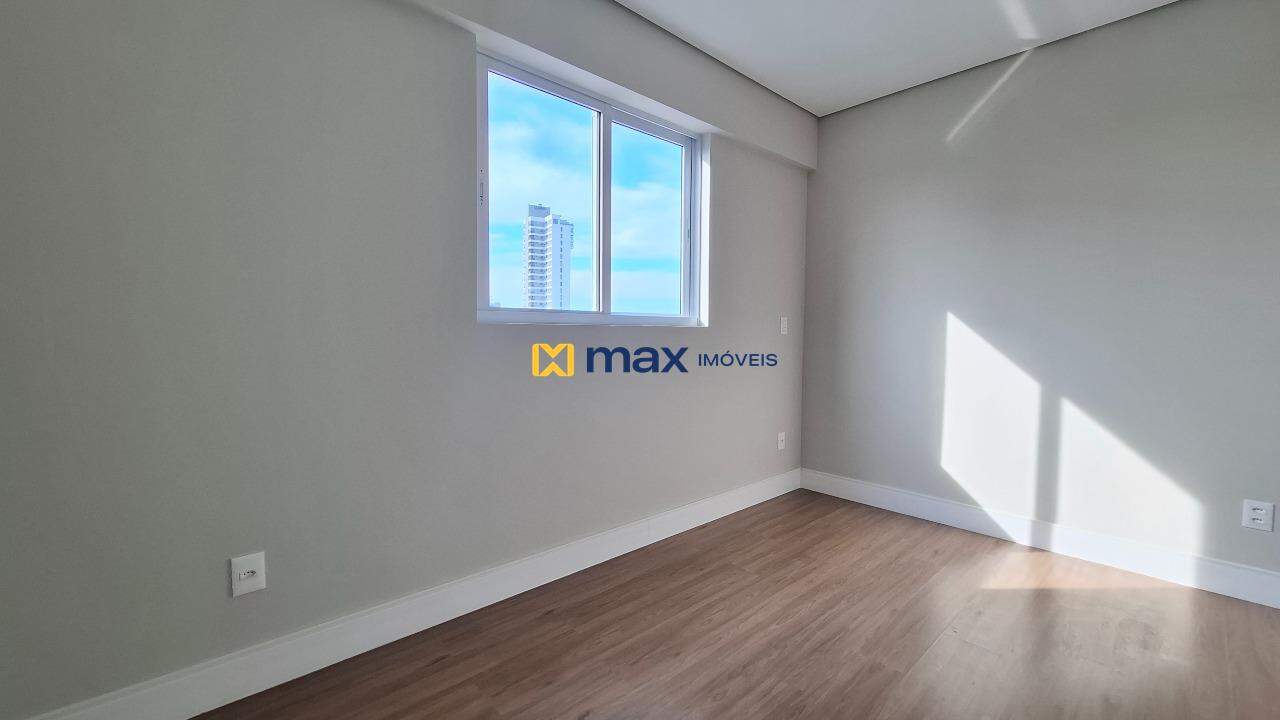 Apartamento à venda no Fazenda: Suíte
