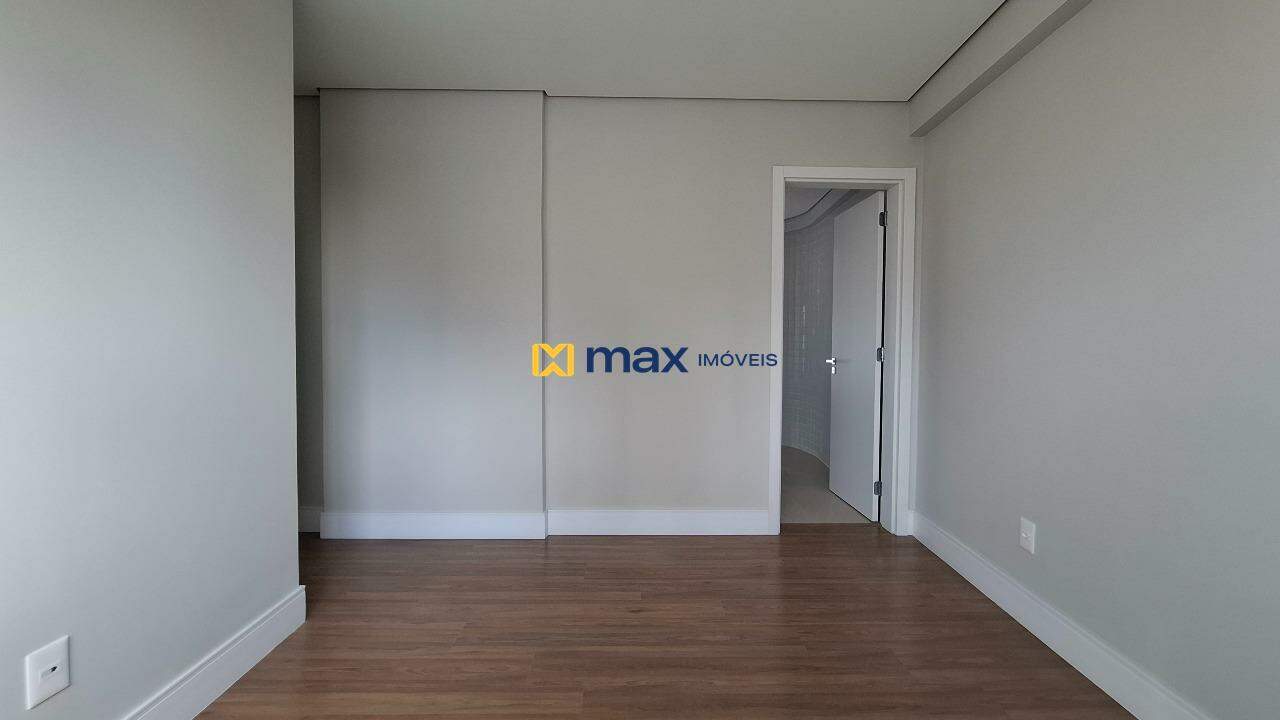 Apartamento à venda no Fazenda: Suíte 3