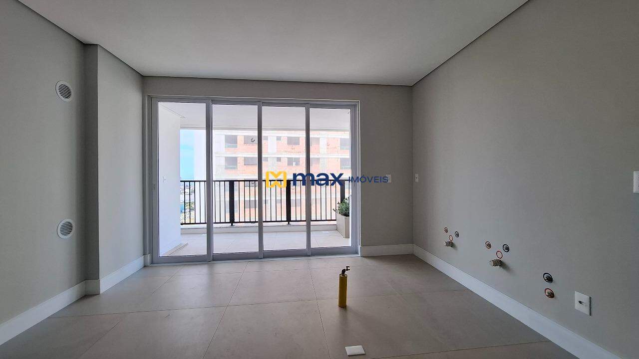 Apartamento à venda no Fazenda: Living integrado