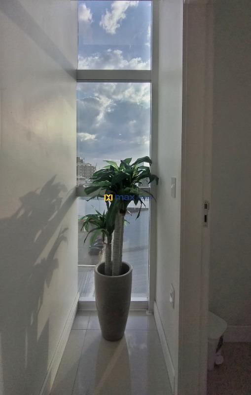 Sala à venda no Centro: 