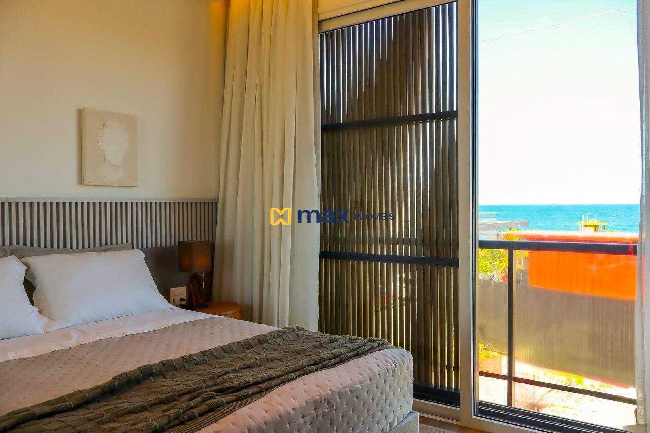 Casa à venda no Praia do Estaleiro: 