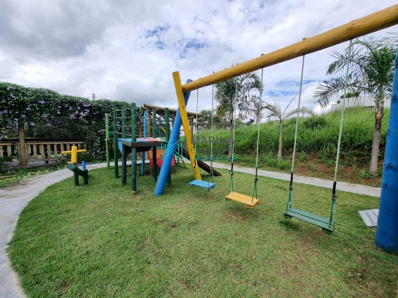 Lote em condomínio à venda no Condomínio Versailles Ville de France: 
