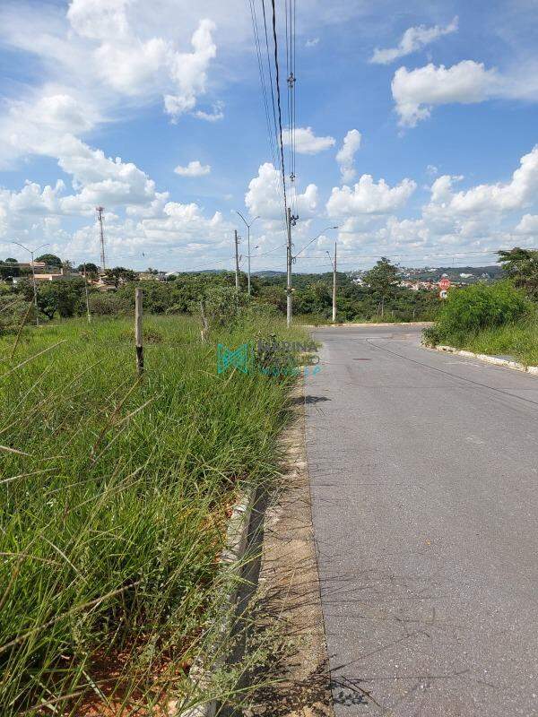 Lote à venda no Vila dos Ipês: 
