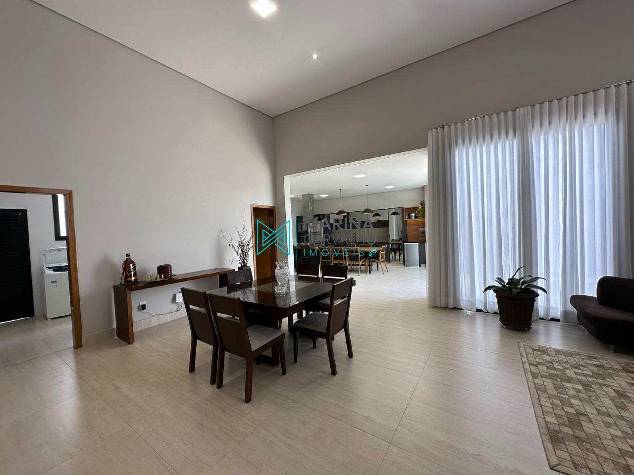 Casa em condomínio à venda no Condomínio Gran Royalle: 