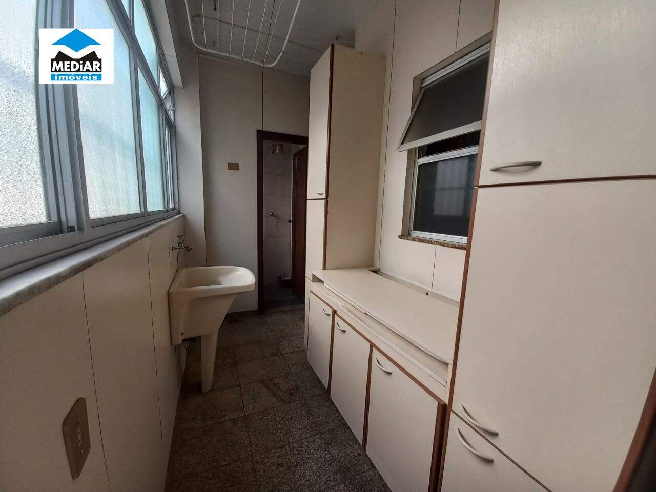 Apartamento para alugar com 3 quartos, 85m² - Foto 19