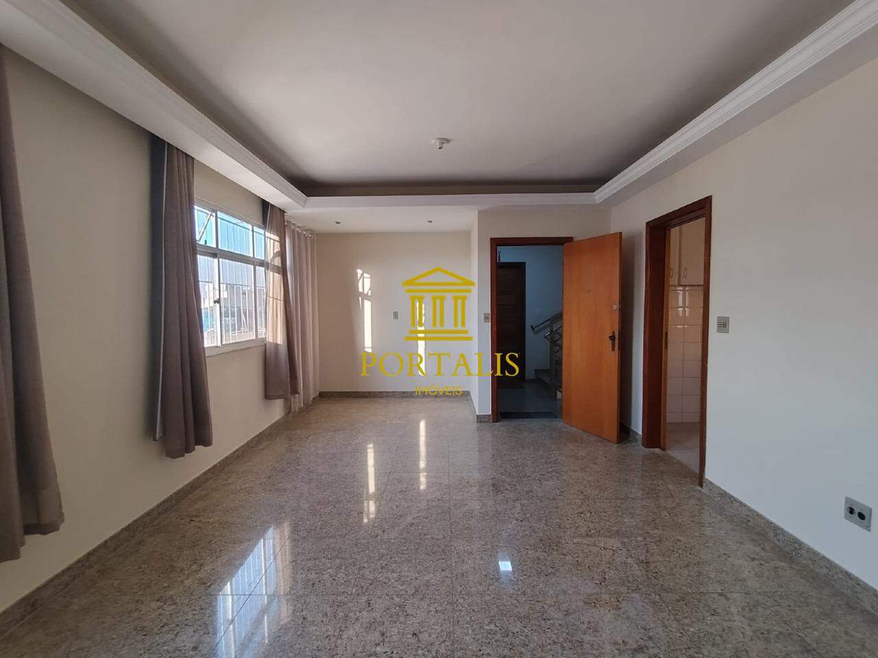 Apartamento, 3 quartos, 80 m² - Foto 1