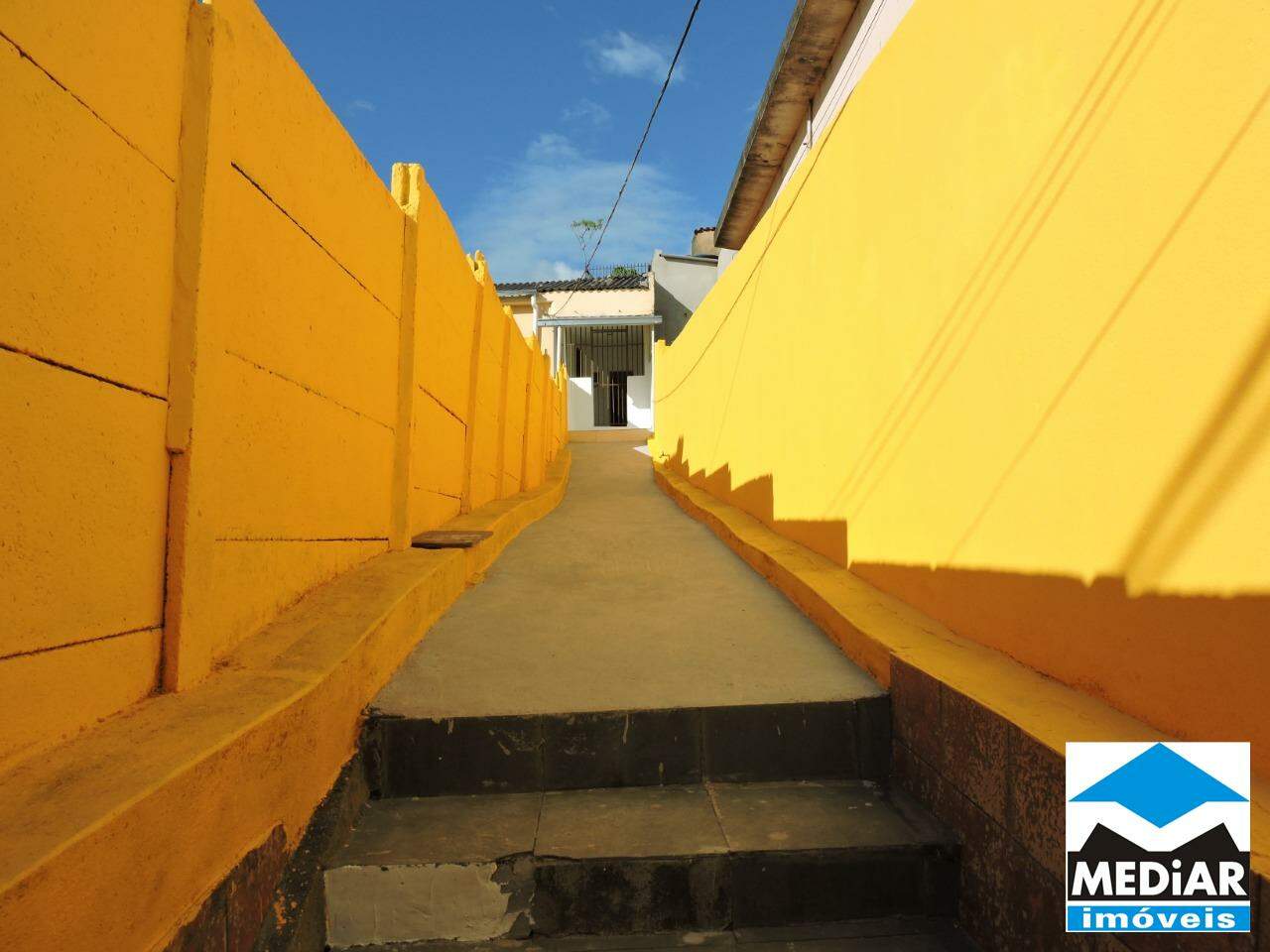 Casa para alugar com 2 quartos, 45m² - Foto 18