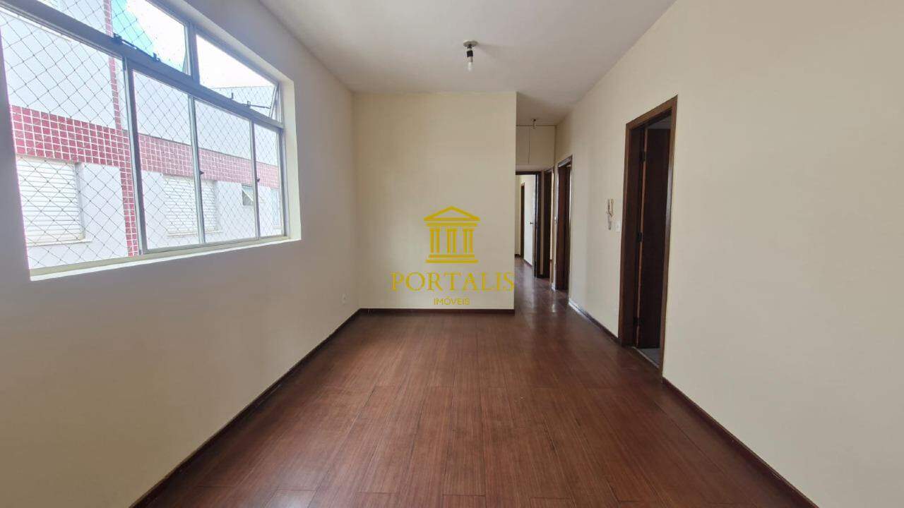 Apartamento, 3 quartos, 75 m² - Foto 1