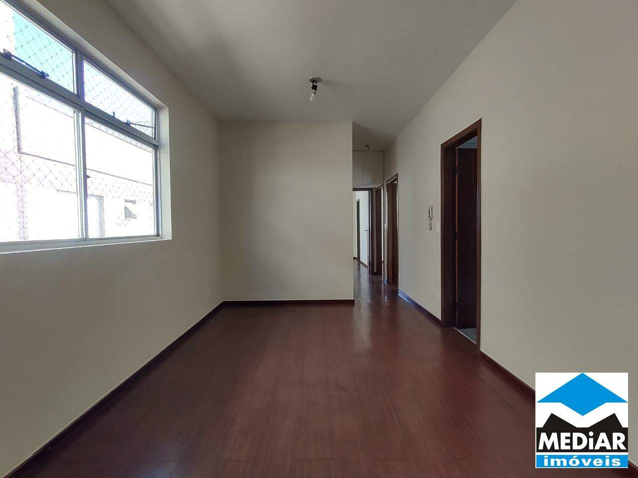 Apartamento, 3 quartos, 75 m² - Foto 2