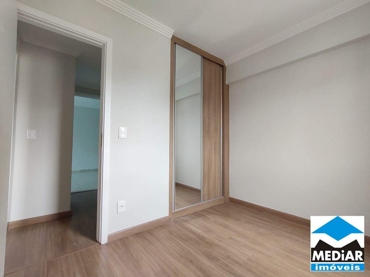 Apartamento para alugar com 3 quartos, 82m² - Foto 14