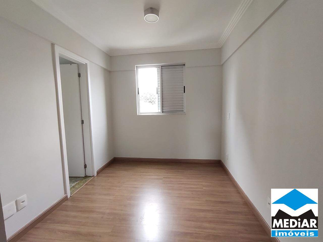 Apartamento para alugar com 3 quartos, 82m² - Foto 17