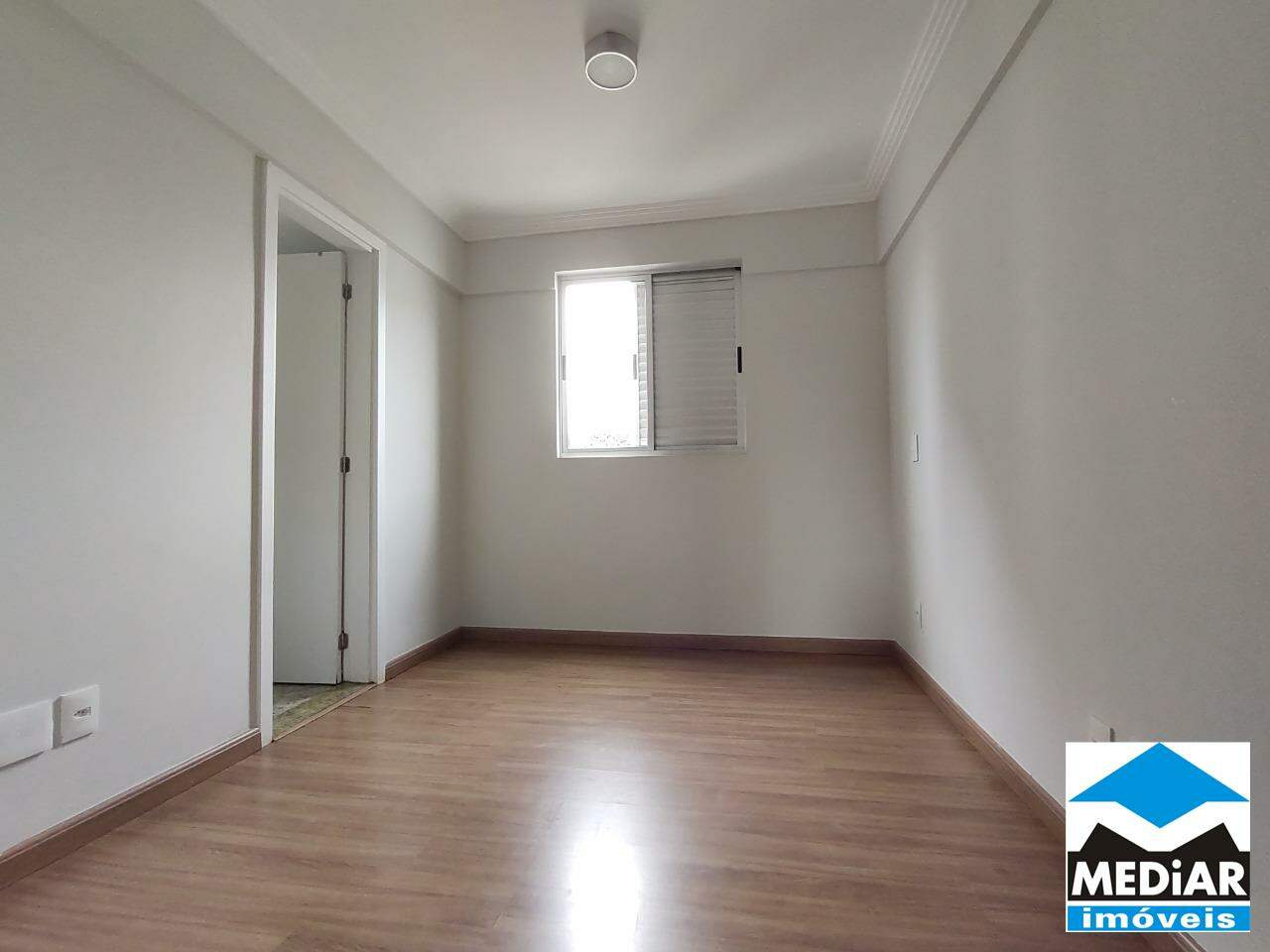 Apartamento para alugar com 3 quartos, 82m² - Foto 18