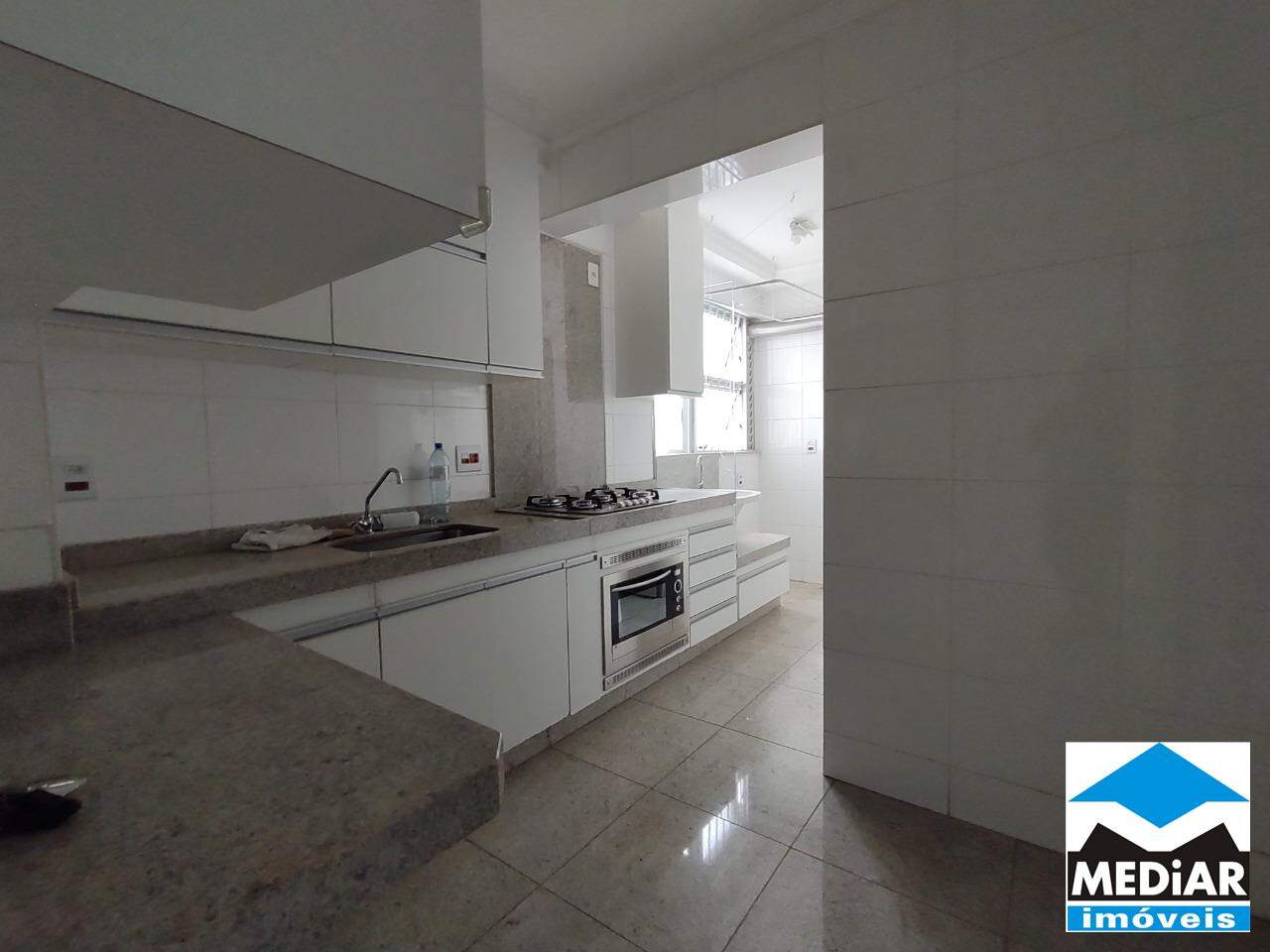 Apartamento para alugar com 3 quartos, 82m² - Foto 23