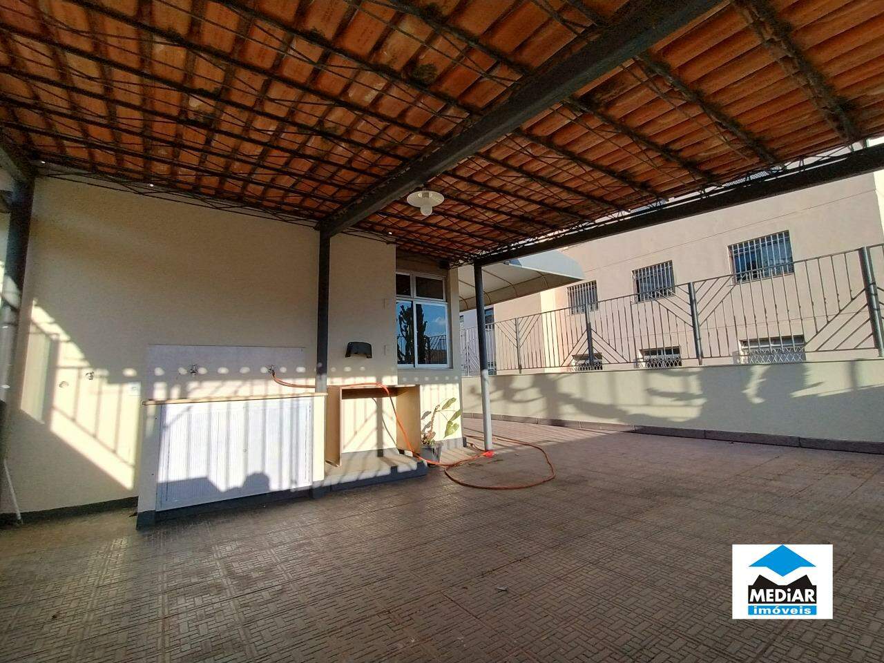 Cobertura para alugar com 4 quartos, 227m² - Foto 8