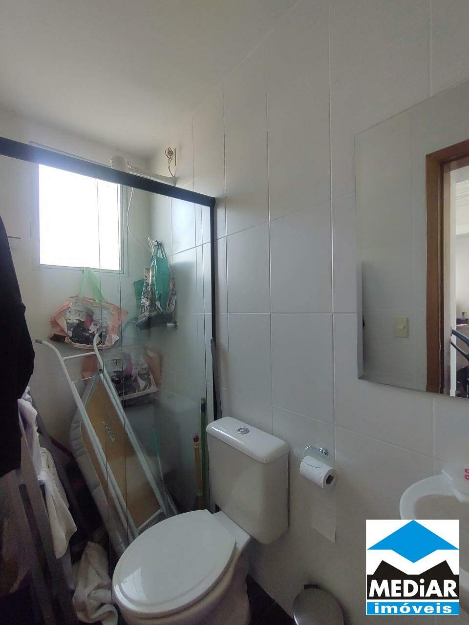 Apartamento à venda com 3 quartos, 97m² - Foto 9