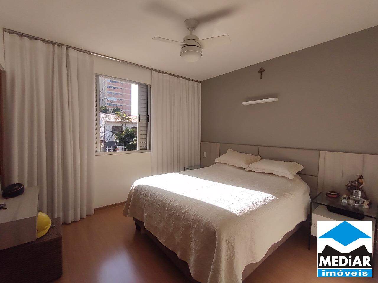 Apartamento à venda com 3 quartos, 97m² - Foto 15