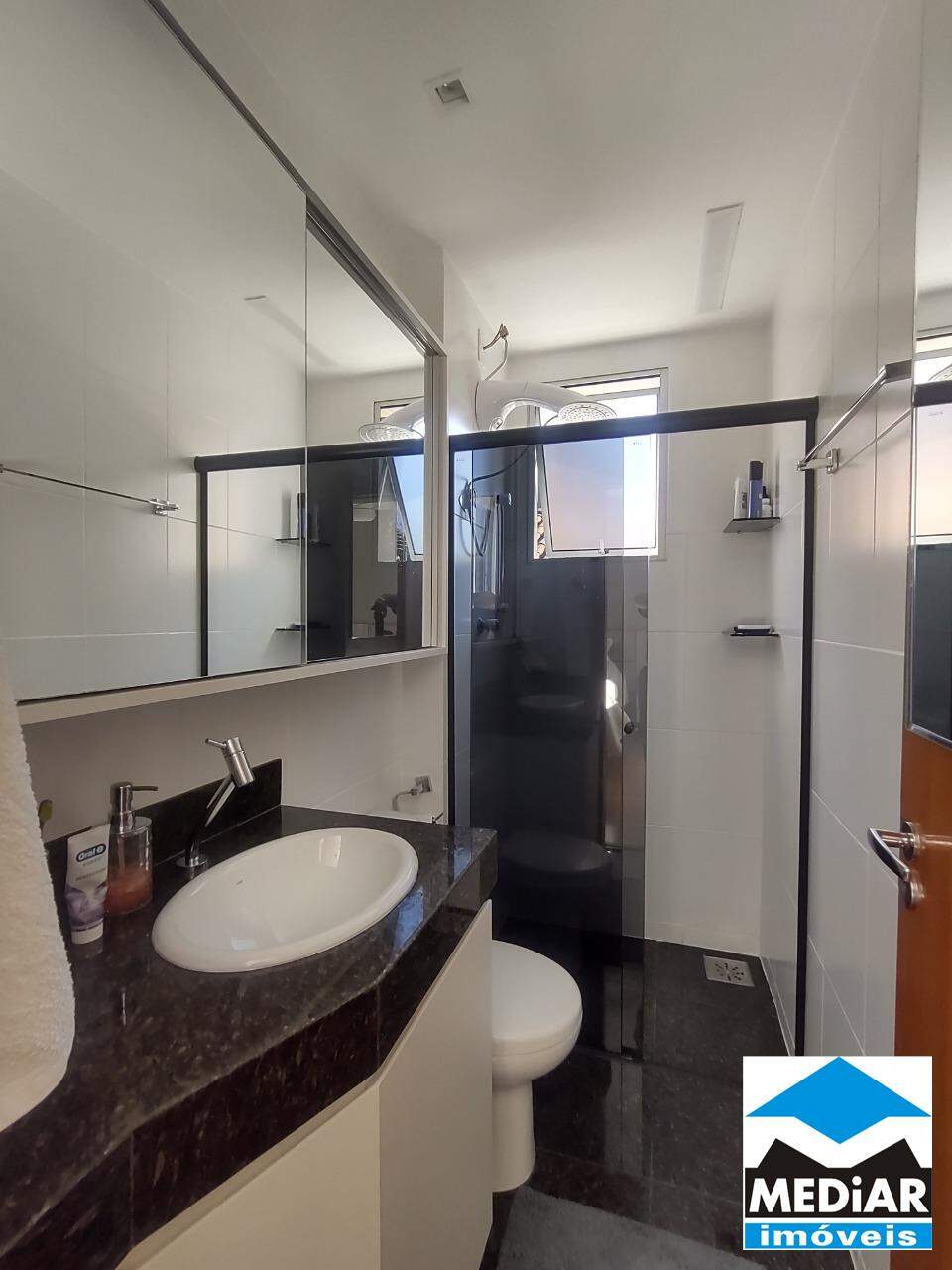 Apartamento à venda com 3 quartos, 97m² - Foto 18