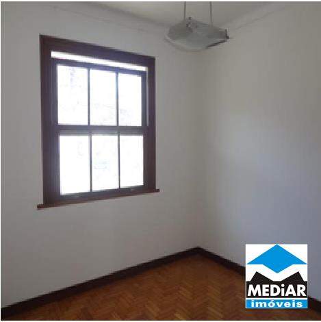 Casa à venda com 3 quartos, 180m² - Foto 8