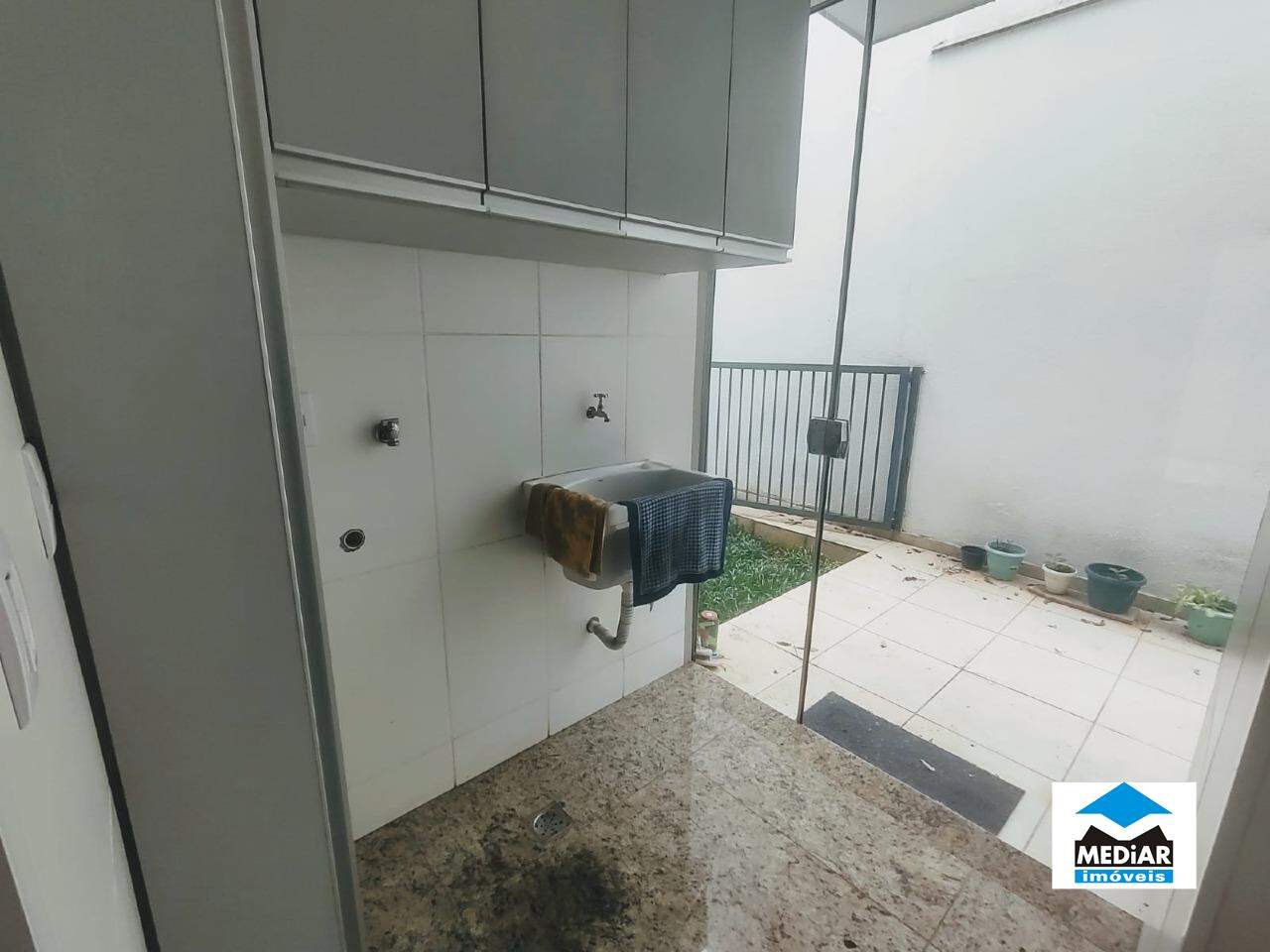 Apartamento para alugar com 2 quartos, 170m² - Foto 23