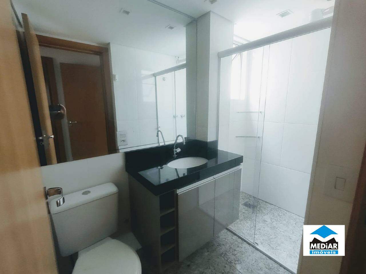 Apartamento para alugar com 2 quartos, 170m² - Foto 11