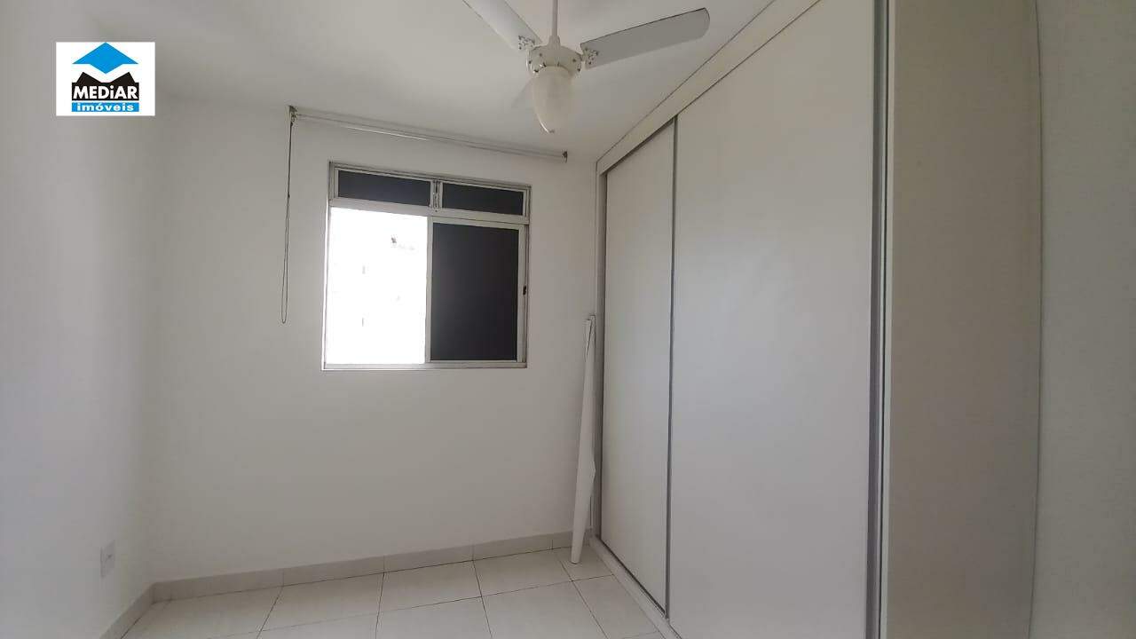 Apartamento para alugar com 3 quartos, 71m² - Foto 5