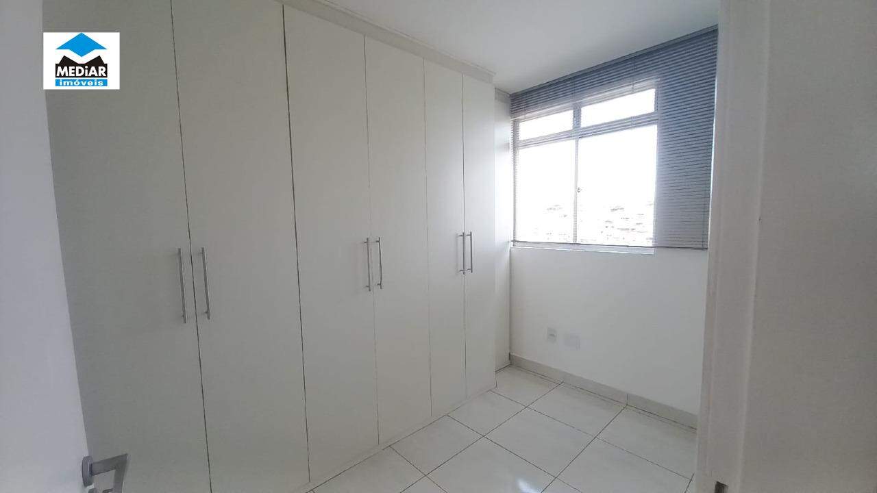 Apartamento para alugar com 3 quartos, 71m² - Foto 13