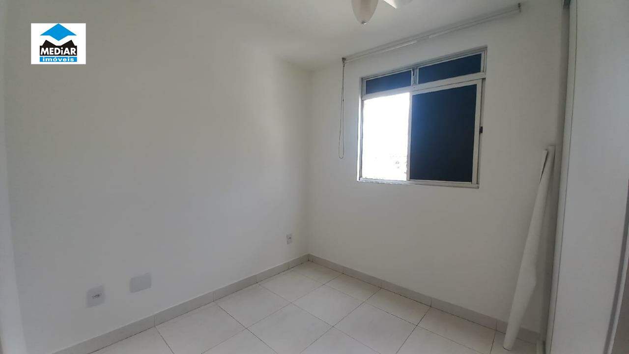 Apartamento para alugar com 3 quartos, 71m² - Foto 12