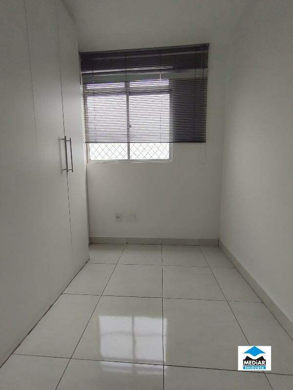 Apartamento para alugar com 3 quartos, 71m² - Foto 6