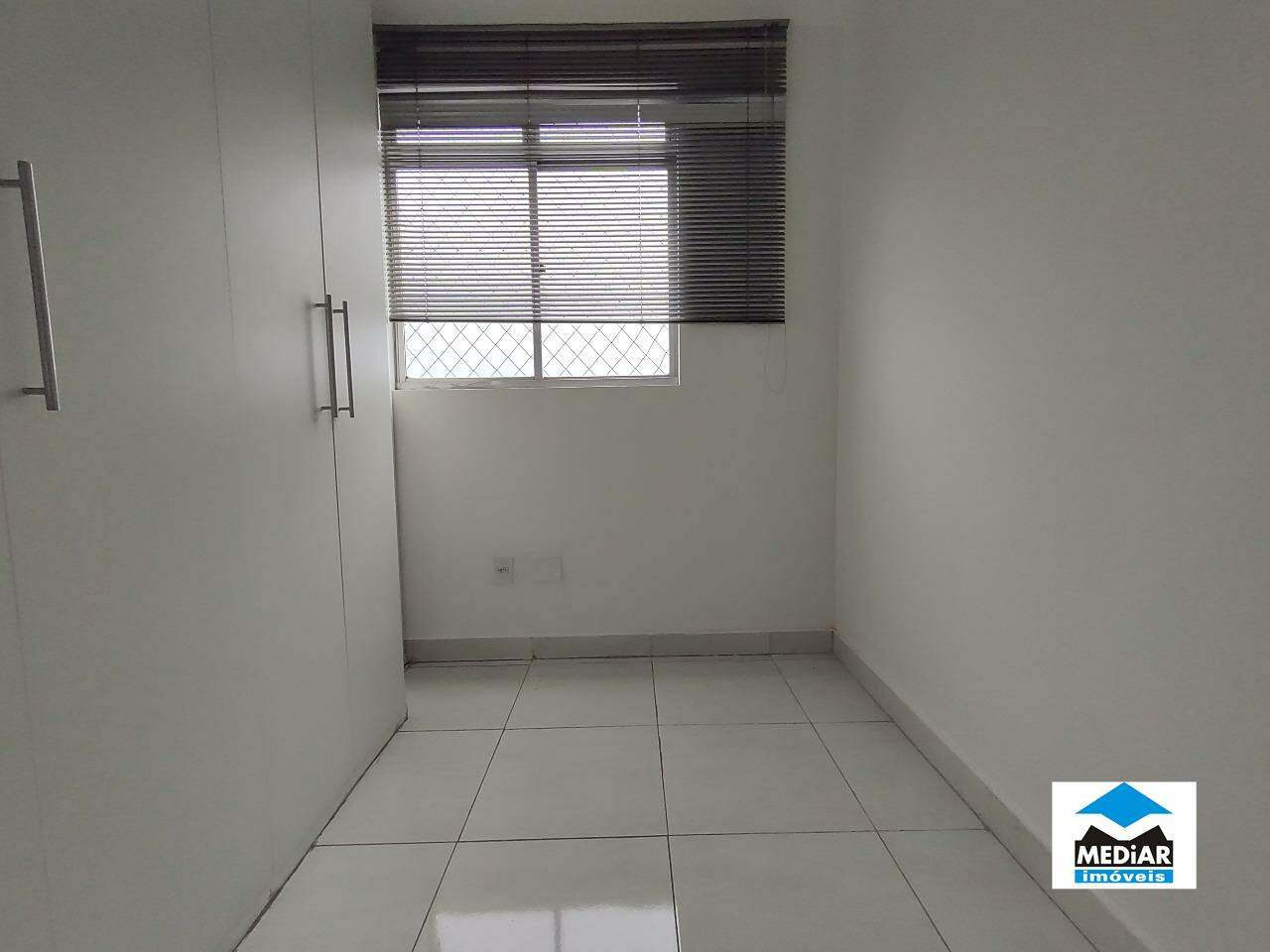 Apartamento para alugar com 3 quartos, 71m² - Foto 8