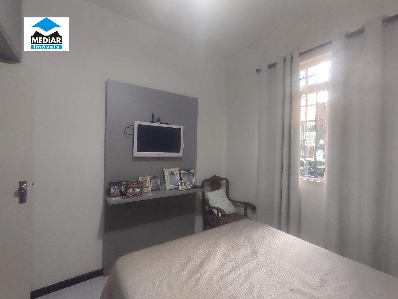 Casa à venda com 3 quartos, 191m² - Foto 15