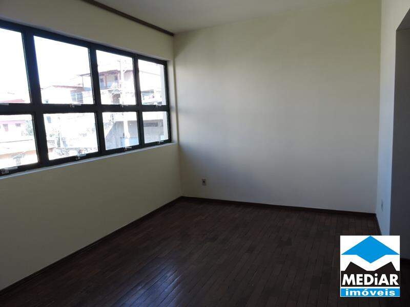 Apartamento à venda com 3 quartos, 85m² - Foto 1